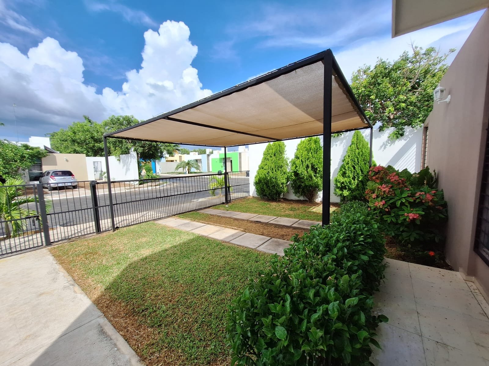 Casa en Venta en esquina en Gran Santa Fe Norte